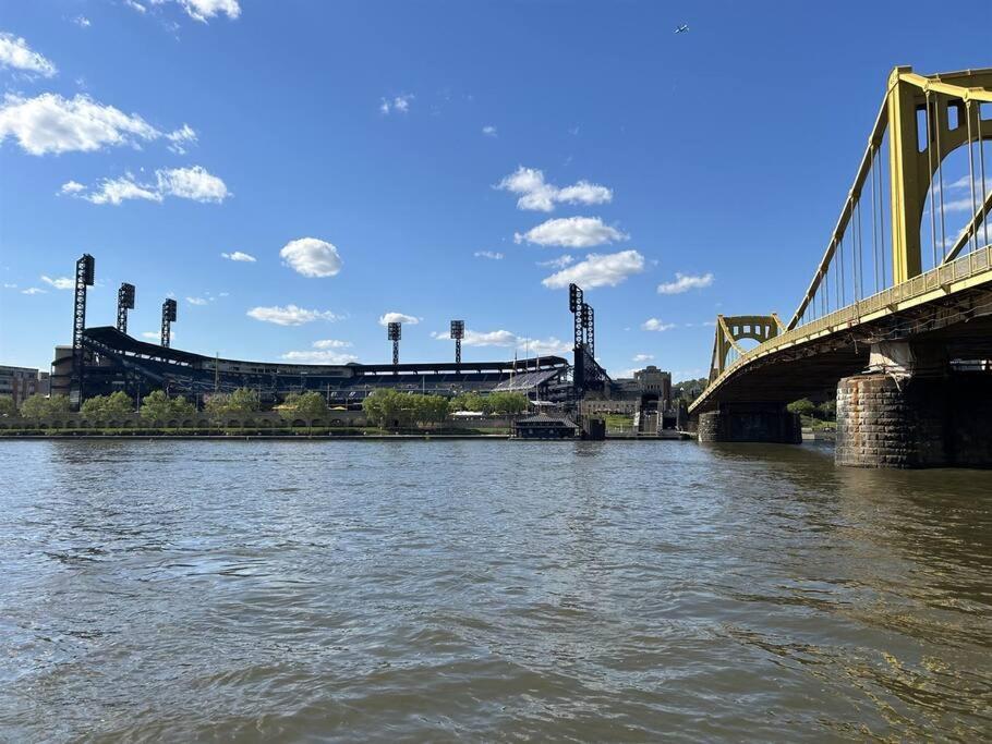 Sprawling Stadium Views Wonderful Location 24-7 Parking Gym Lounge Pittsburgh Eksteriør bilde
