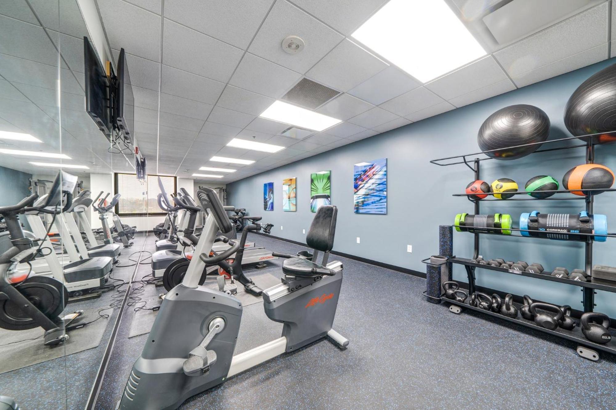 Sprawling Stadium Views Wonderful Location 24-7 Parking Gym Lounge Pittsburgh Eksteriør bilde