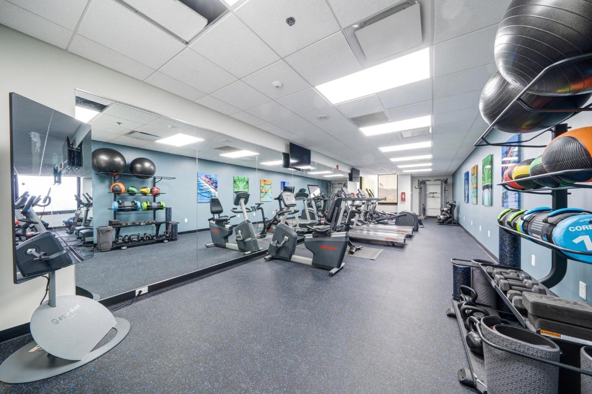 Sprawling Stadium Views Wonderful Location 24-7 Parking Gym Lounge Pittsburgh Eksteriør bilde